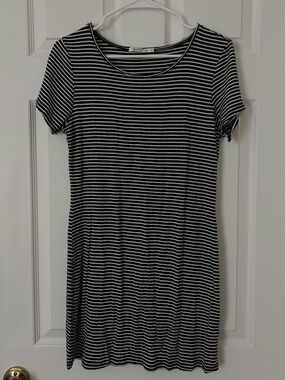black and white striped tshirt dress